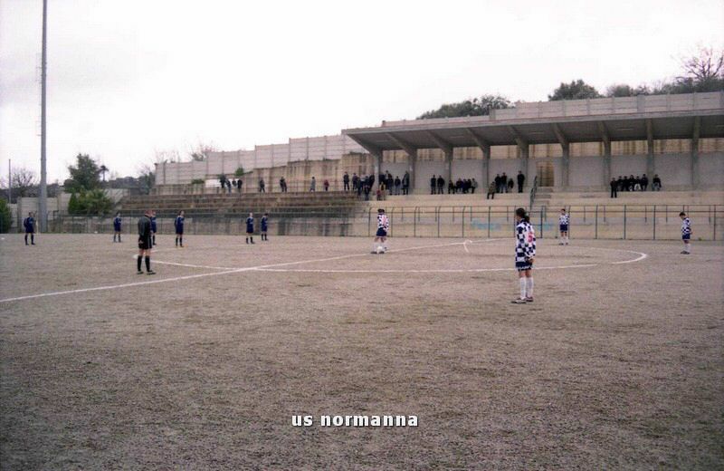 020310p10006_tn_tm.jpg