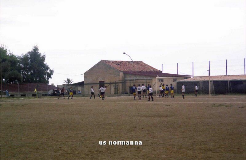 2002p78012_tn_tm.jpg