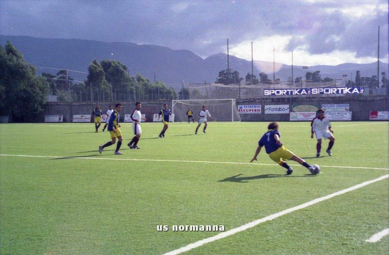2002p78025_tn_tm.jpg