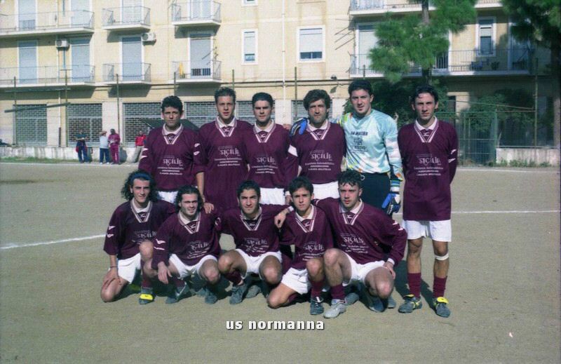 2002p80026_tn_tm.jpg