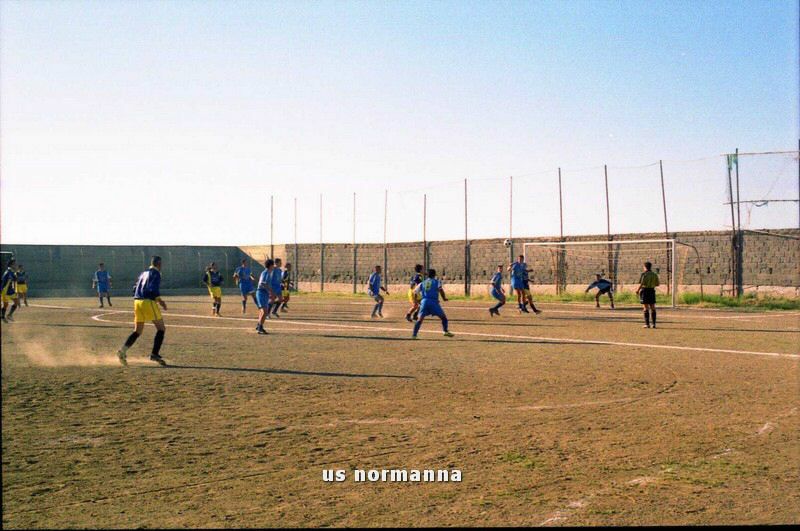 2002p82019_tn_tm.jpg