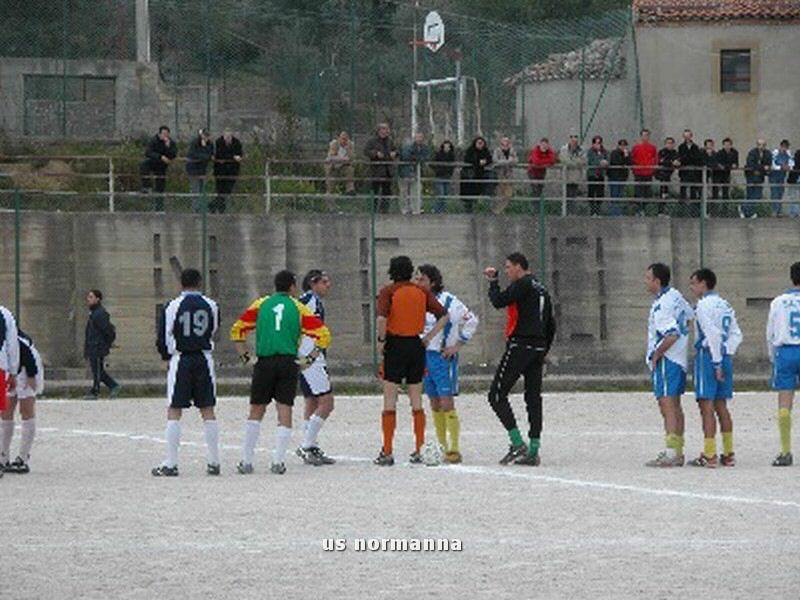 Castel2455_tn_tm.jpg