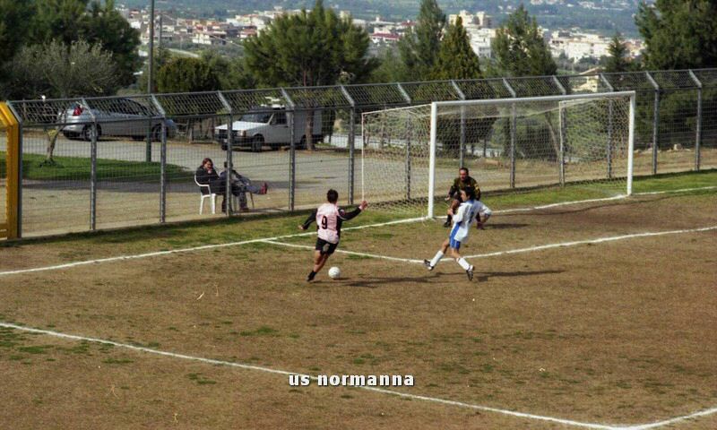 040314p019_tn_tm.jpg