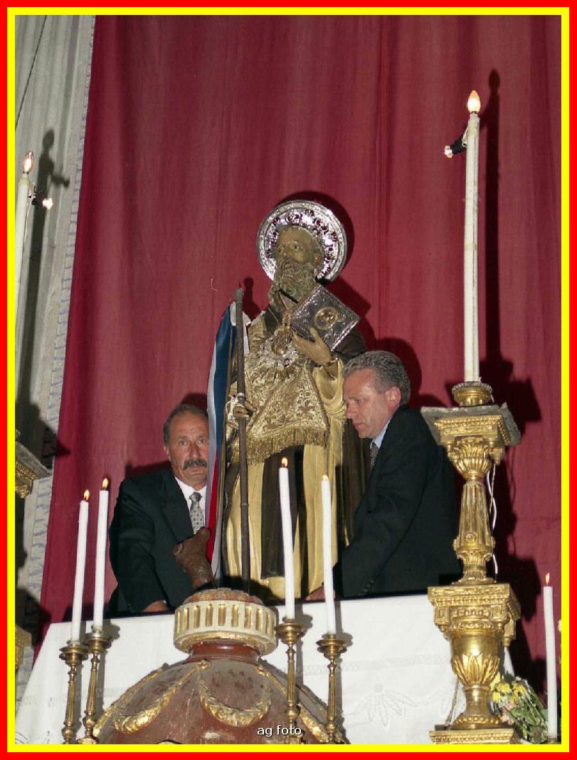 2002p23006_tn.jpg