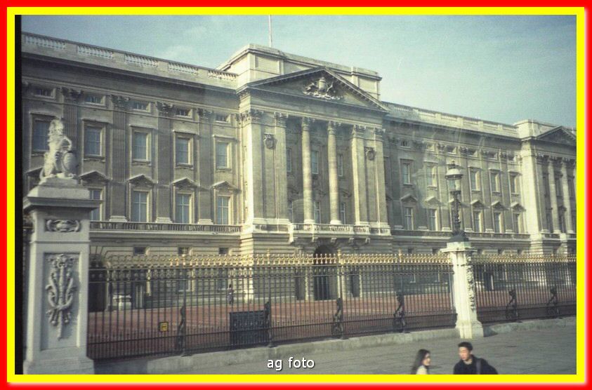 1992p06007_tn.jpg
